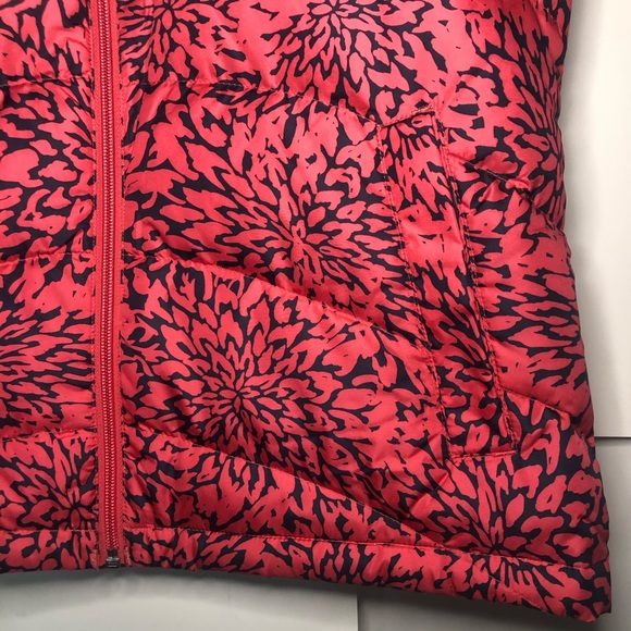 Lands’ End Floral Winter Down Puffer Floral Vest - Picture 5 of 7
